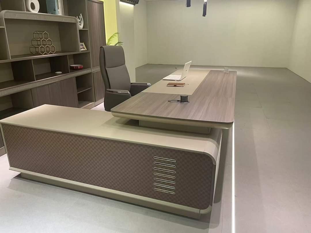 luxury boss table 5056 - Image 6